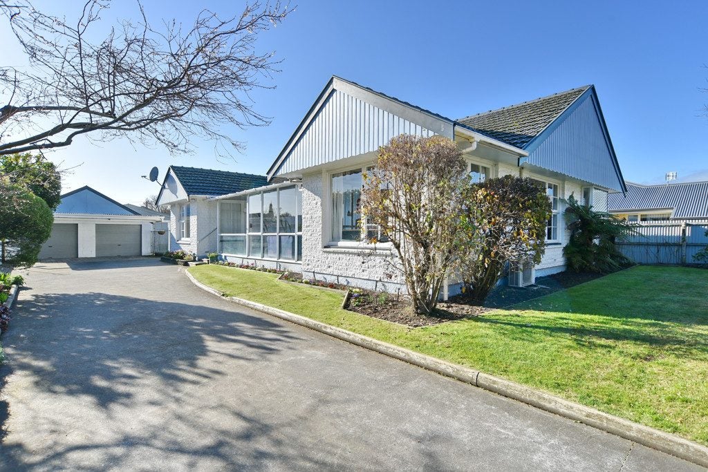 338 Harewood Road, Bishopdale, Christchurch - Carousel 1