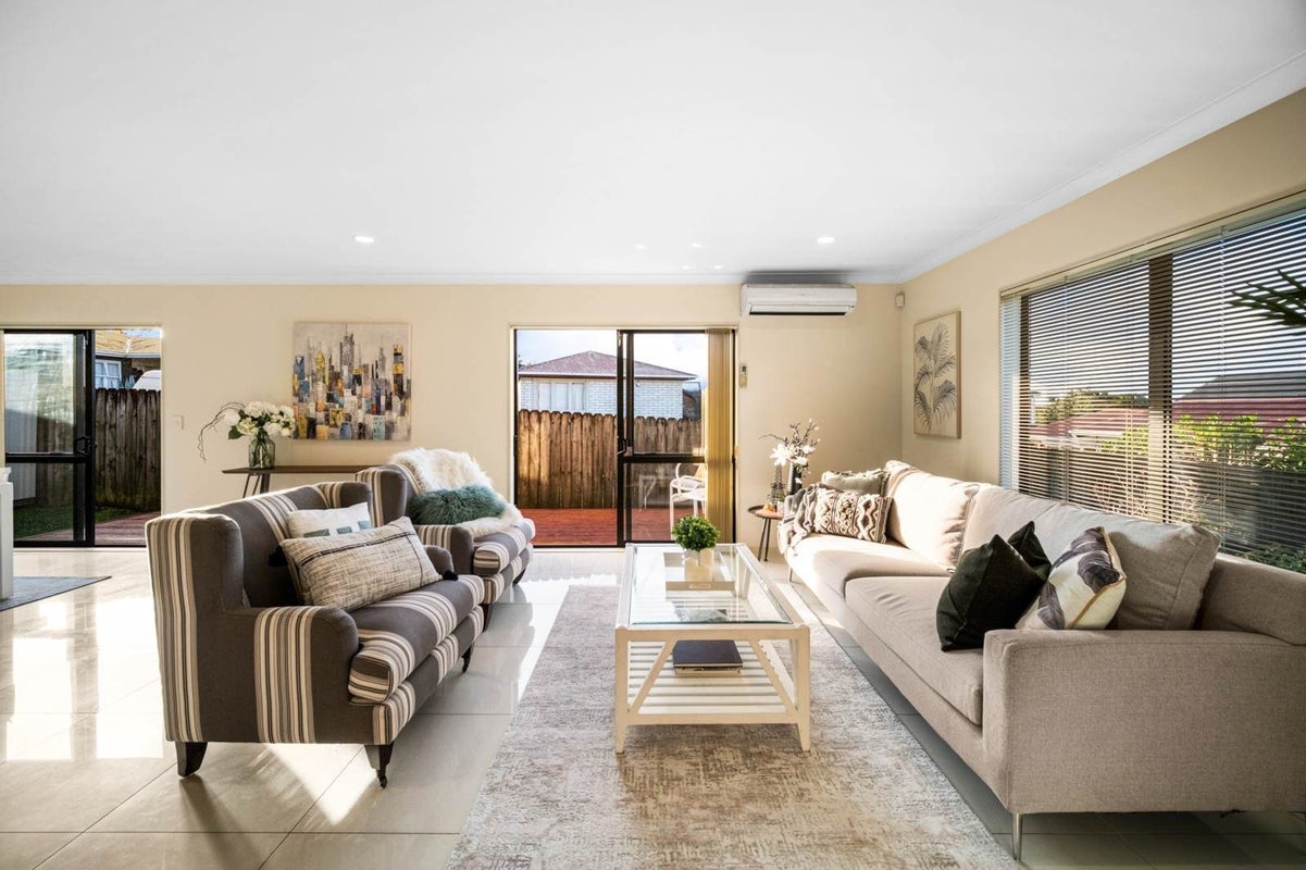 36 Powell Street, Avondale, Auckland - Carousel 1