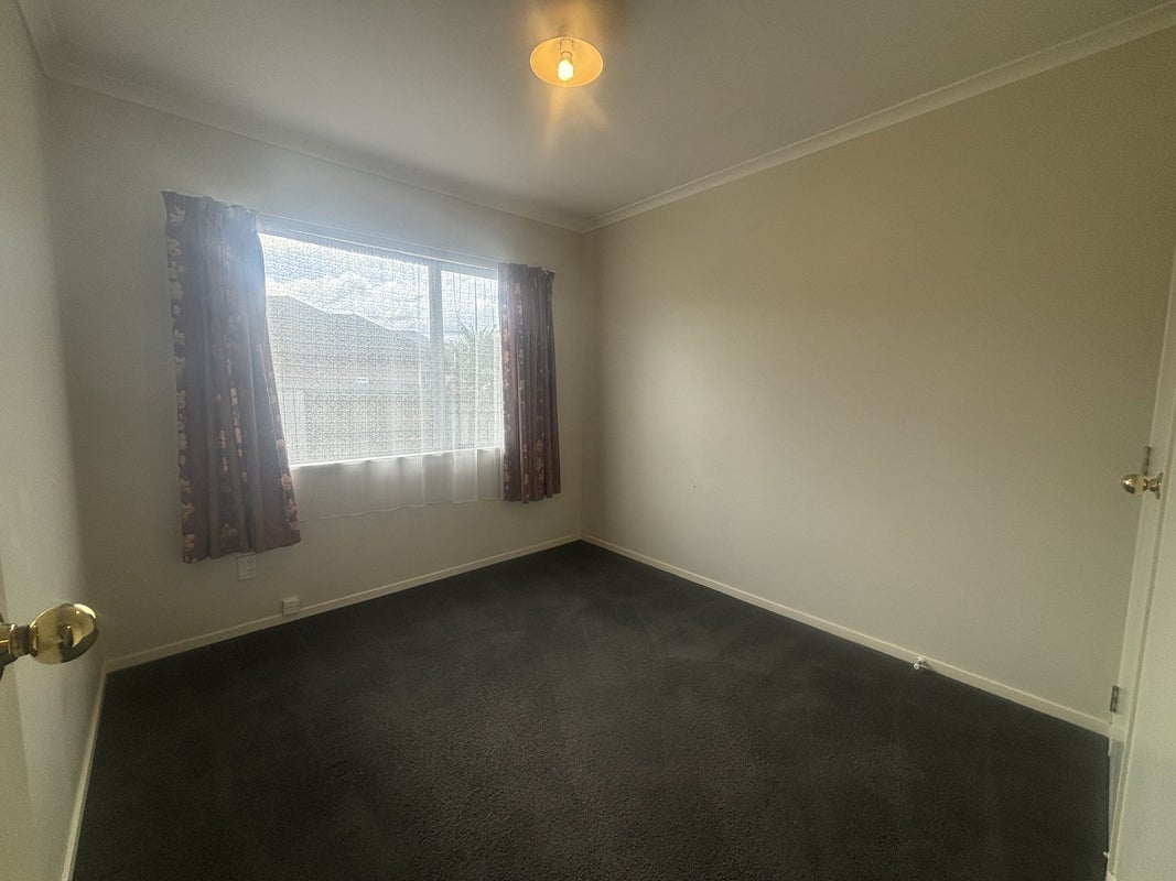 7A Waione Avenue, Te Atatu Peninsula, Auckland - Carousel 11