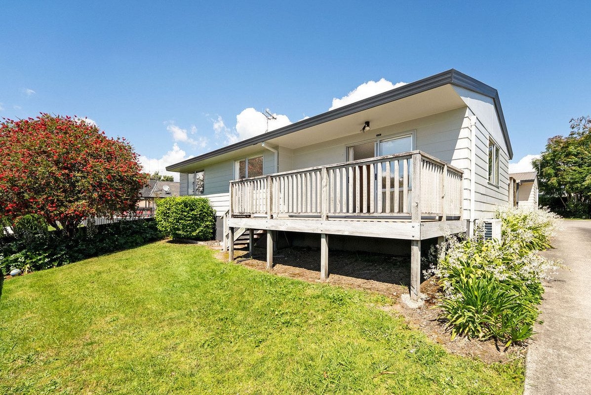 102 Windermere Drive, Poike, Tauranga - Carousel 1