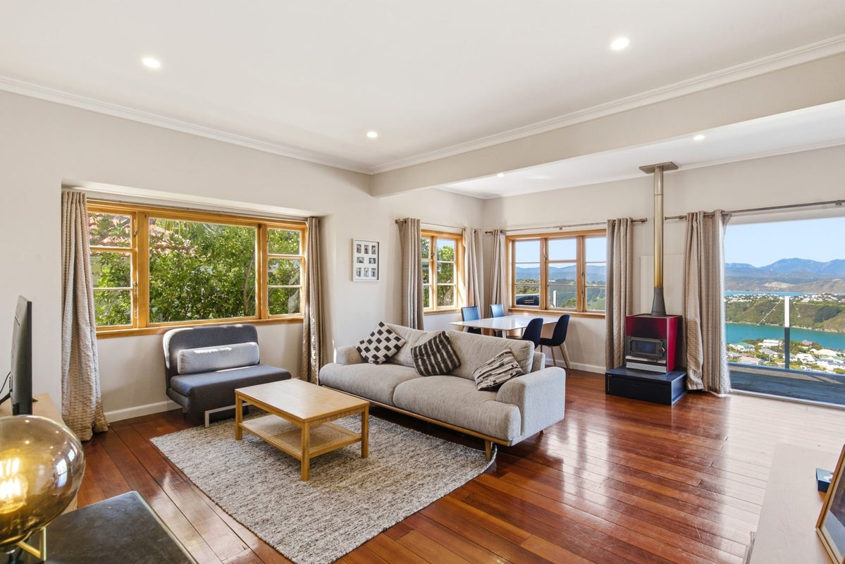 36 Upoko Road, Hataitai, Wellington - Carousel 2