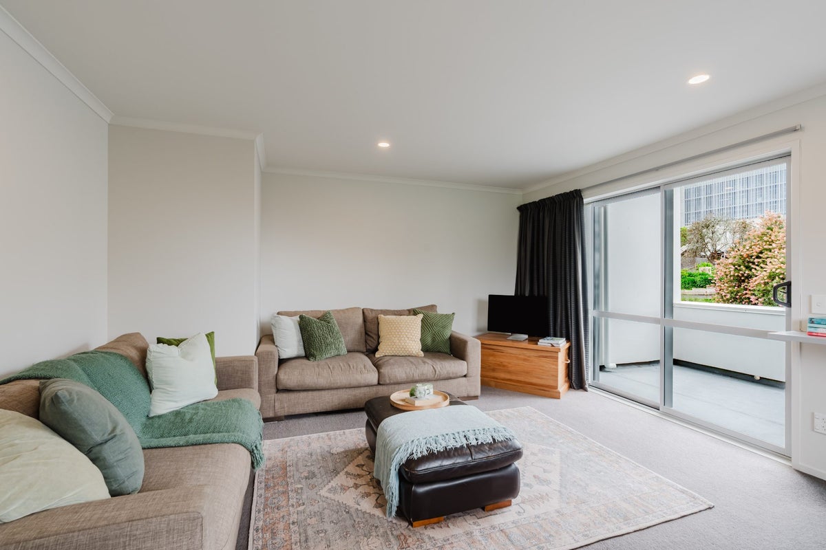 3A Scotland Place, Hillcrest, Hamilton - Carousel 2