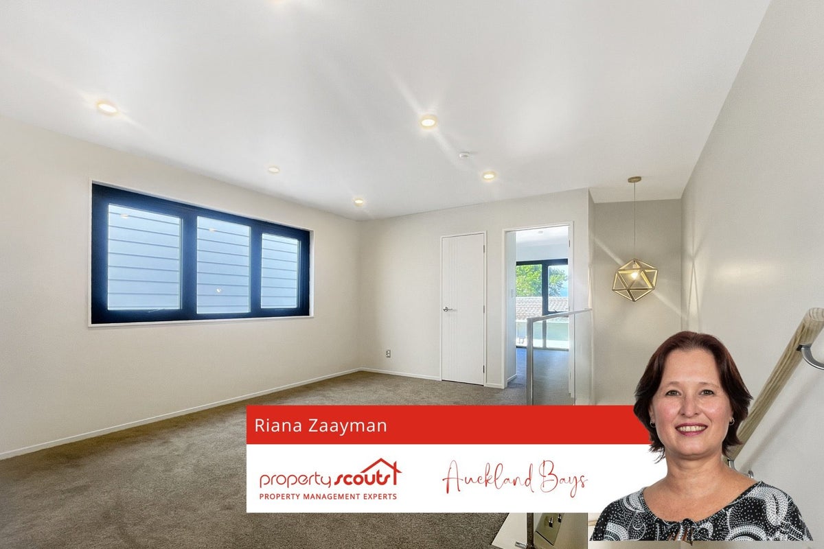 3 Farwood Drive, Henderson, Auckland - Carousel 1