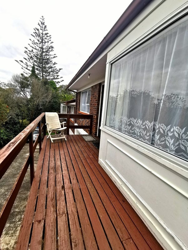 27 Kirby Street, Glendene, Auckland - Carousel 11