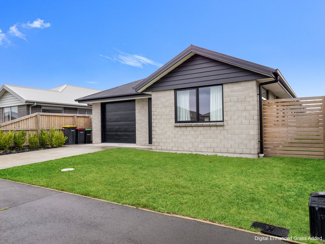 6 Harry Manship Crescent, Halswell, Christchurch - Carousel 1
