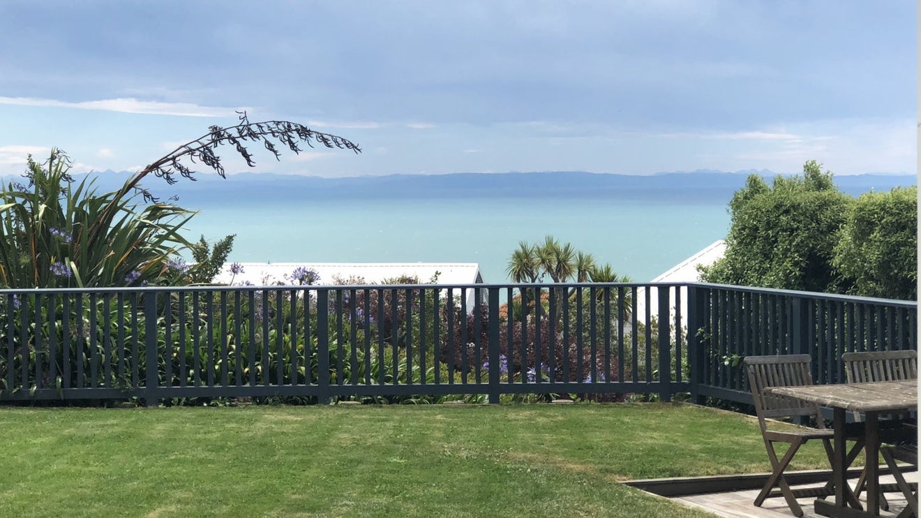 4 Langdale Place, Scarborough, Christchurch - Carousel 2