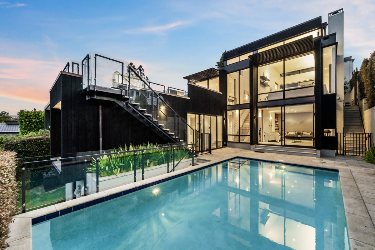 41 Ridings Road, Remuera, Auckland - Carousel 2