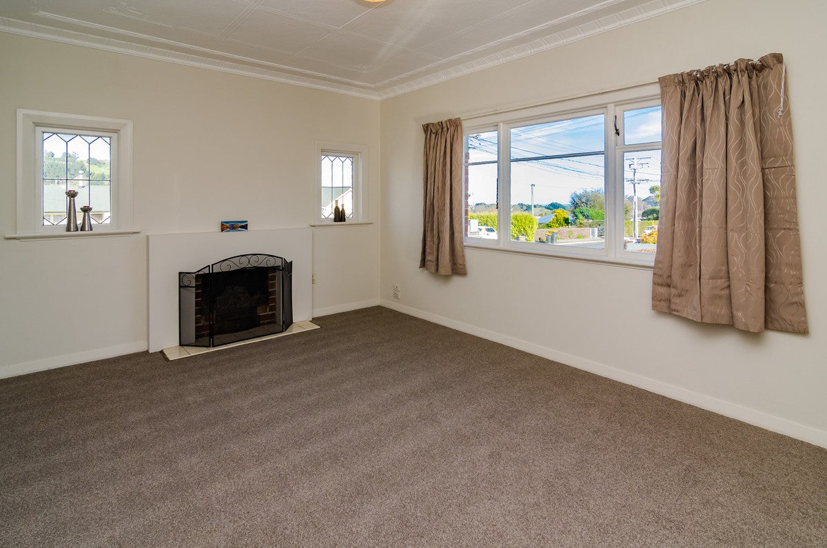 1 Torquay Street, Abbotsford, Dunedin - Carousel 2