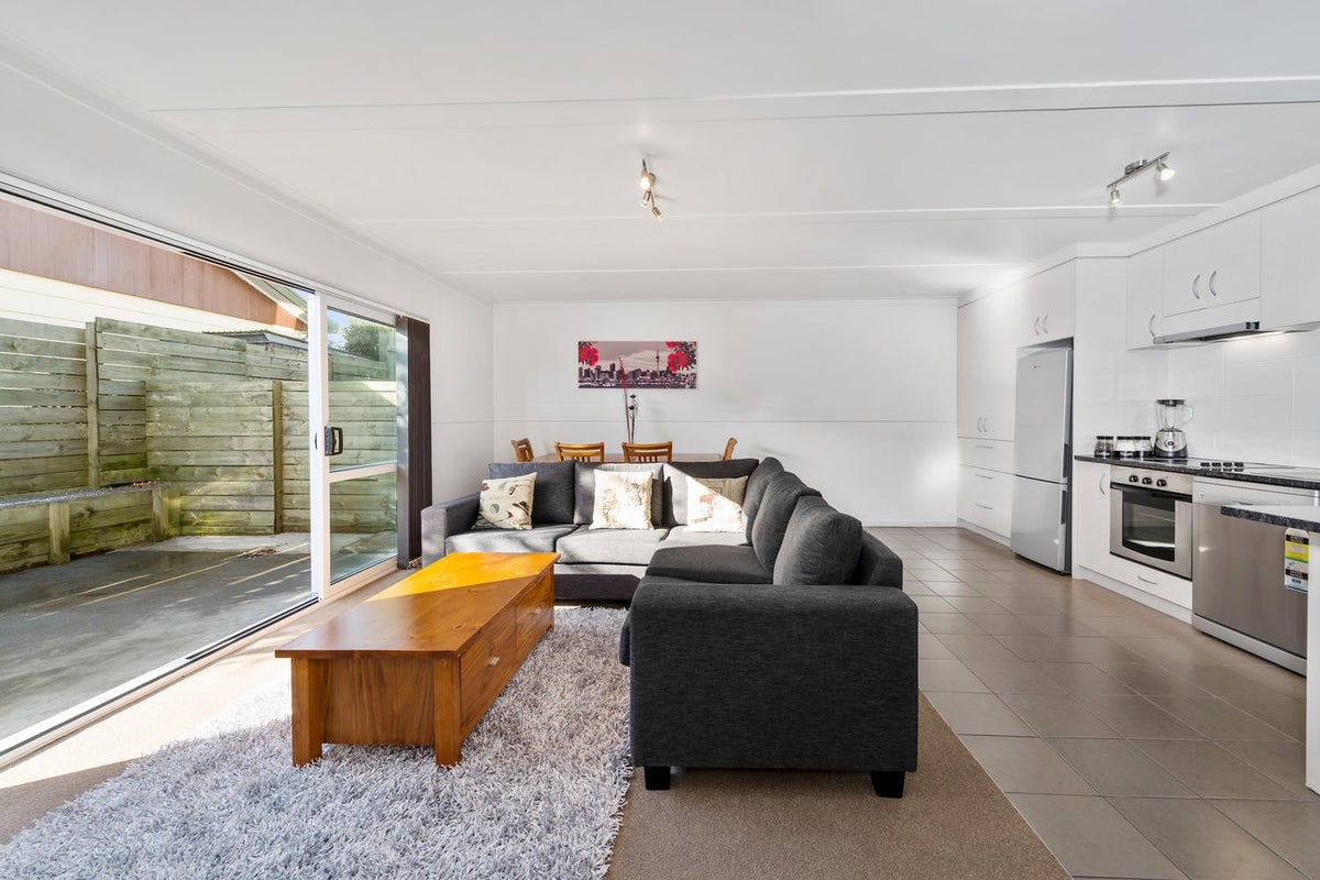 19B KING STREET, Victoria, Rotorua - Carousel 2