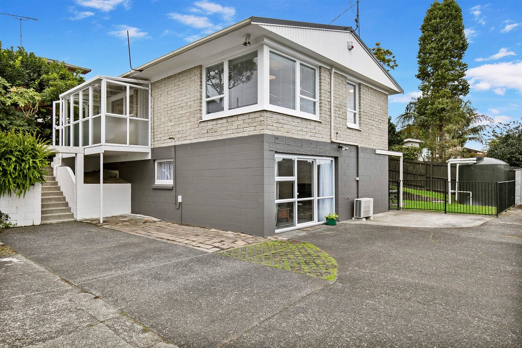 2/386 Great South Road, Opaheke, Papakura - Carousel 1