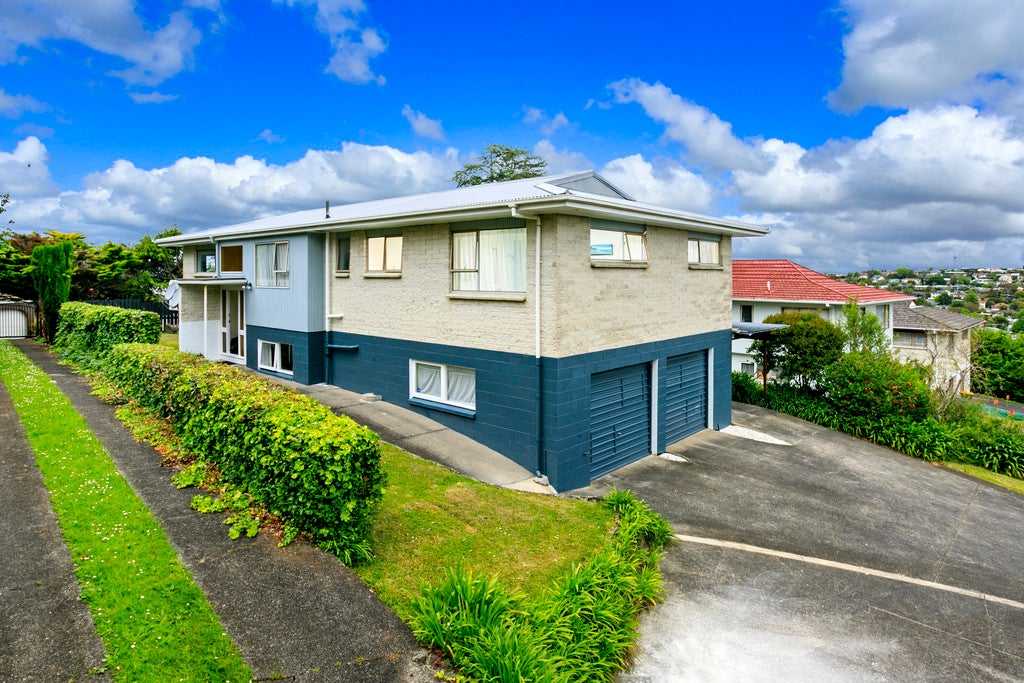 1/77 Stanaway Street, Hillcrest, Auckland - Carousel 1