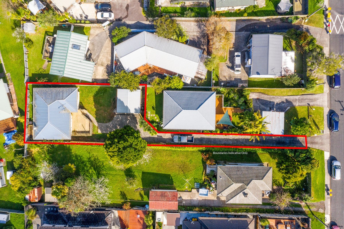 34 Stottholm Road, Titirangi, Auckland - Carousel 17