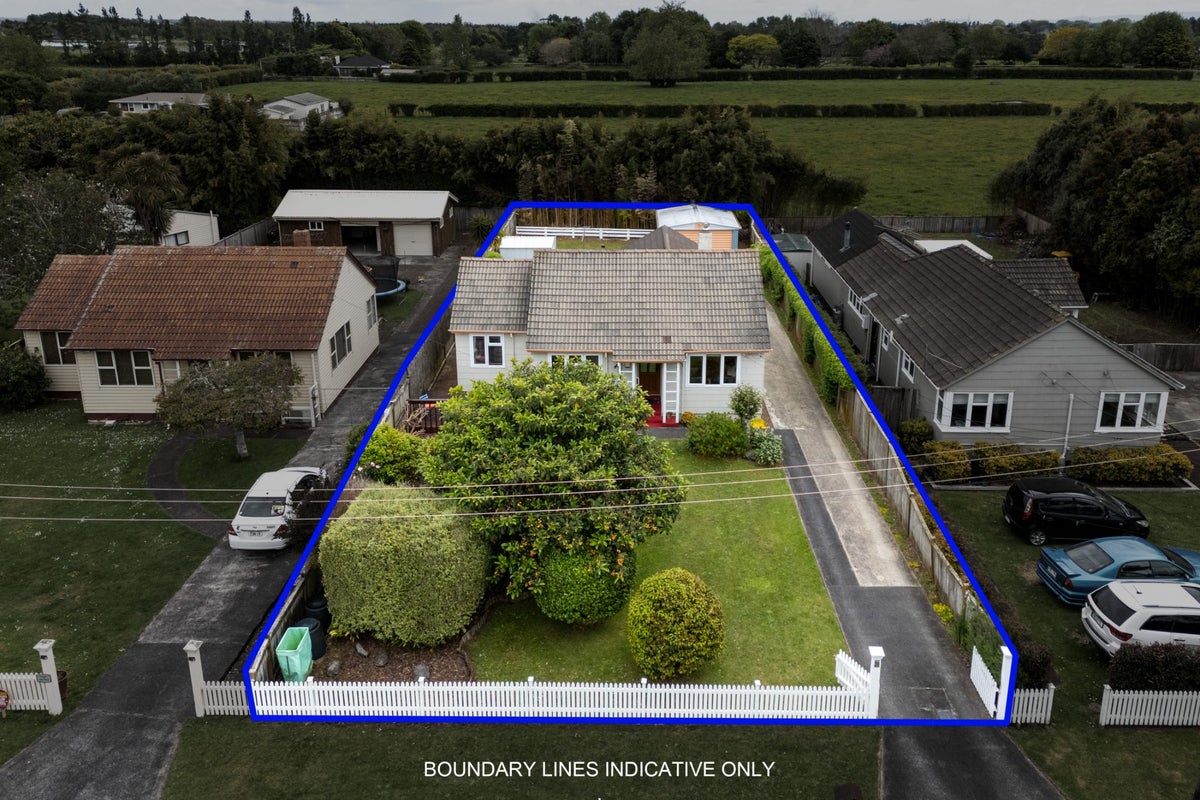 10 Village Way, Ardmore, Papakura - Carousel 2