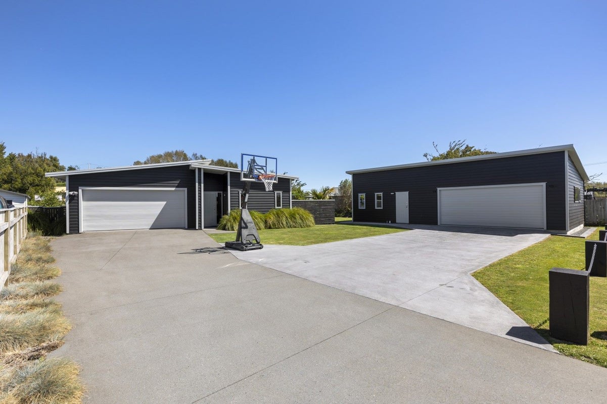 518A Manutahi Road, Lepperton, New Plymouth - Carousel 1