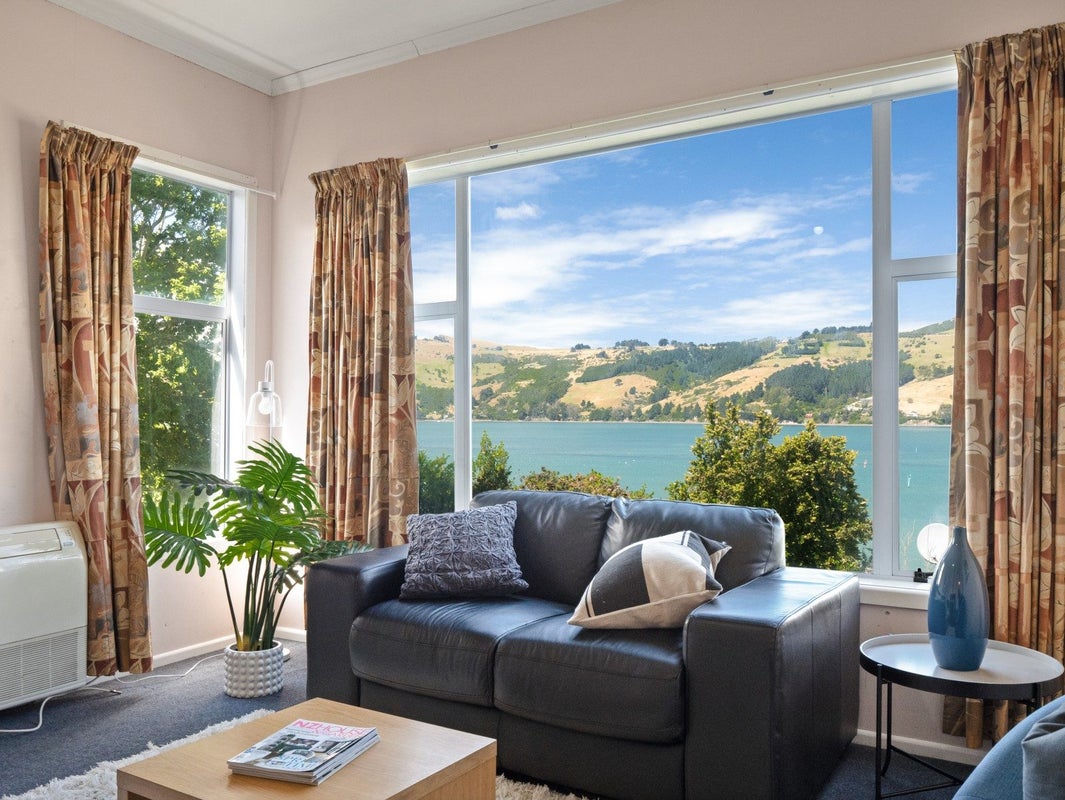 1 Taupo Lane, Ravensbourne, Dunedin - Carousel 2