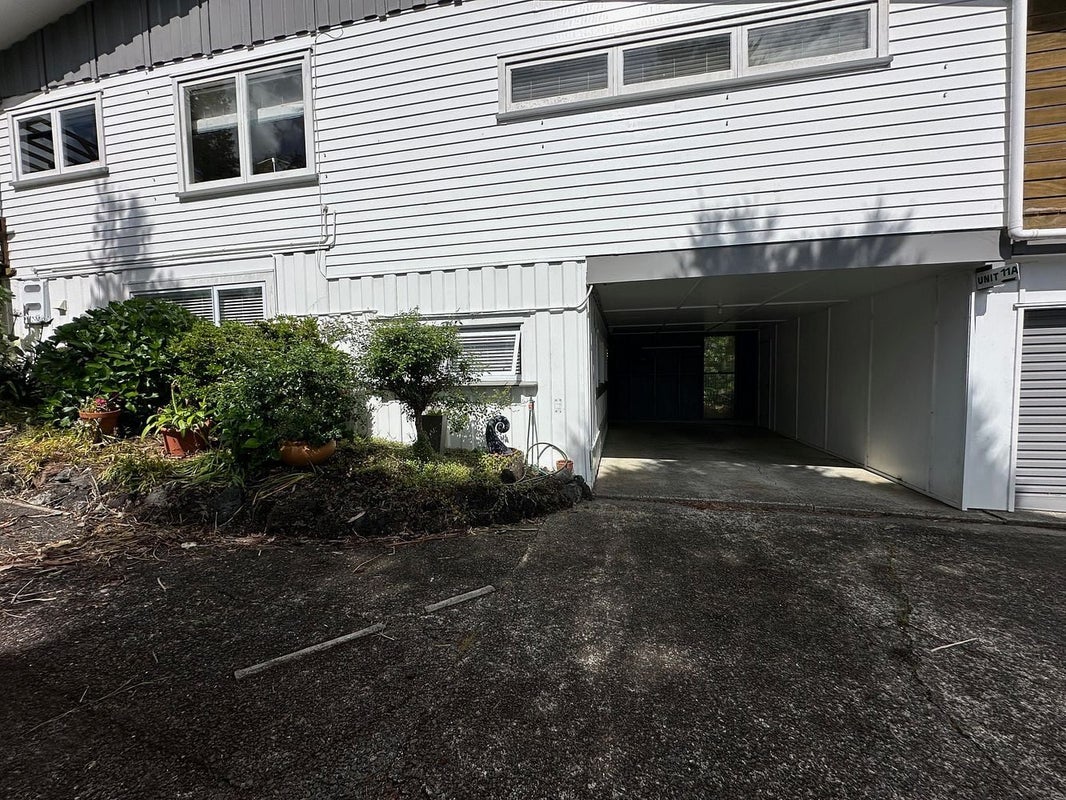 11 Roberts Road, Glenfield, Auckland - Carousel 14