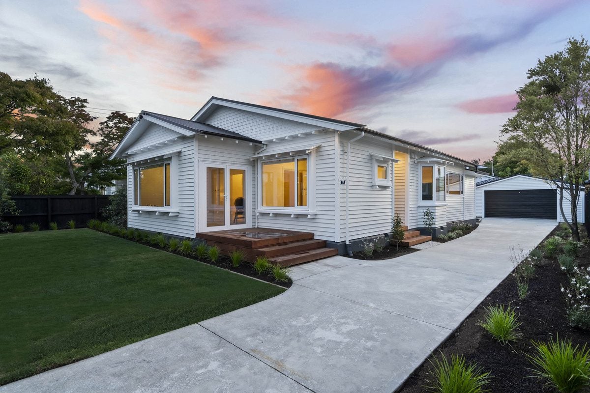 17 Jacobs Street, St Albans, Christchurch - Carousel 2