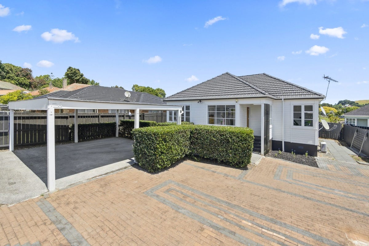 1A Baxter Street, Mount Roskill, Auckland - Carousel 1