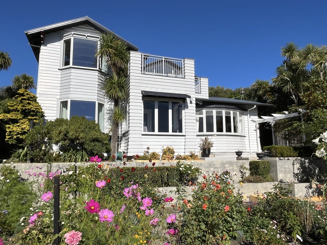 45 The Crescent, Roseneath, Wellington - Carousel 1