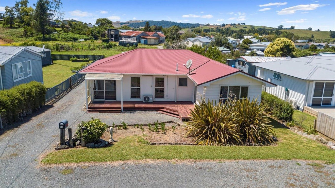 10 Kawana Street, Piopio, Piopio - Carousel 1