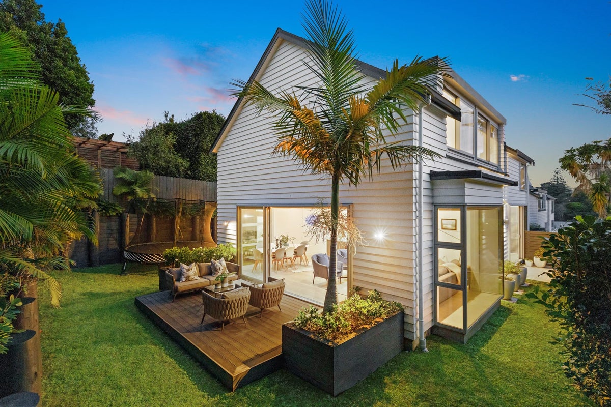 41A Comins Crescent, Mission Bay, Auckland City - Carousel 2