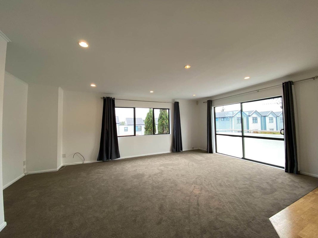 27A Abercrombie Street, Howick, Auckland - Carousel 2