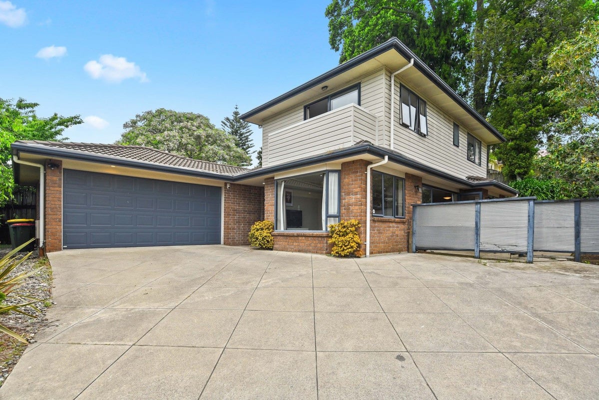 84D Hillcrest Road, Hillcrest, Hamilton - Carousel 1