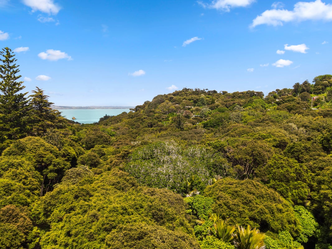 50 Glen Brook Road, Omiha, Waiheke Island - Carousel 1