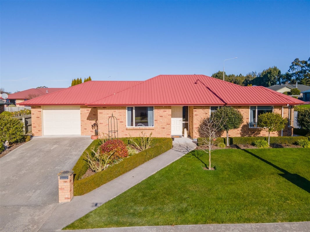 15 Hannah Place, Holmes Hill, Oamaru - Carousel 1