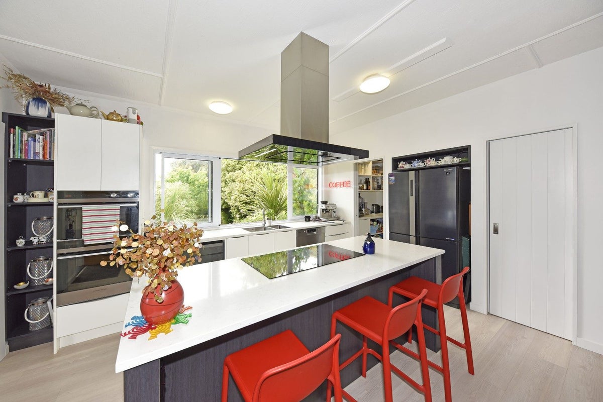 114 Marine Drive, Diamond Harbour, Lyttelton - Carousel 1