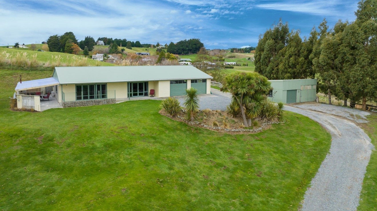 111 Hamilton Street, East Gore, Gore - Carousel 2