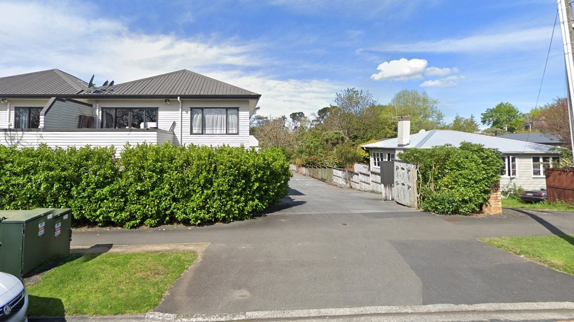 9 Horne Street, Hamilton Central, Hamilton - Carousel 1