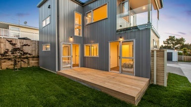 130B Taikata RD, Te Atatu Peninsula, Auckland - Carousel 1