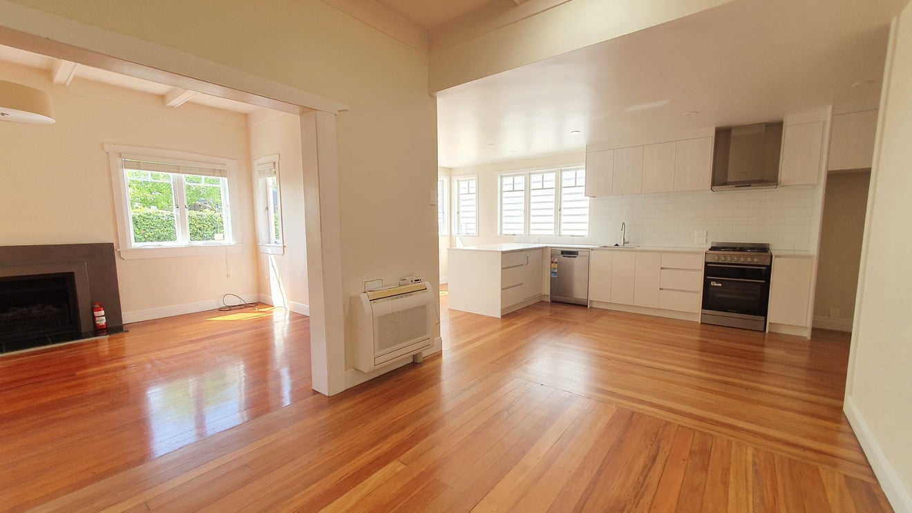 48 Springleigh Avenue, Mount Albert, Auckland - Carousel 2