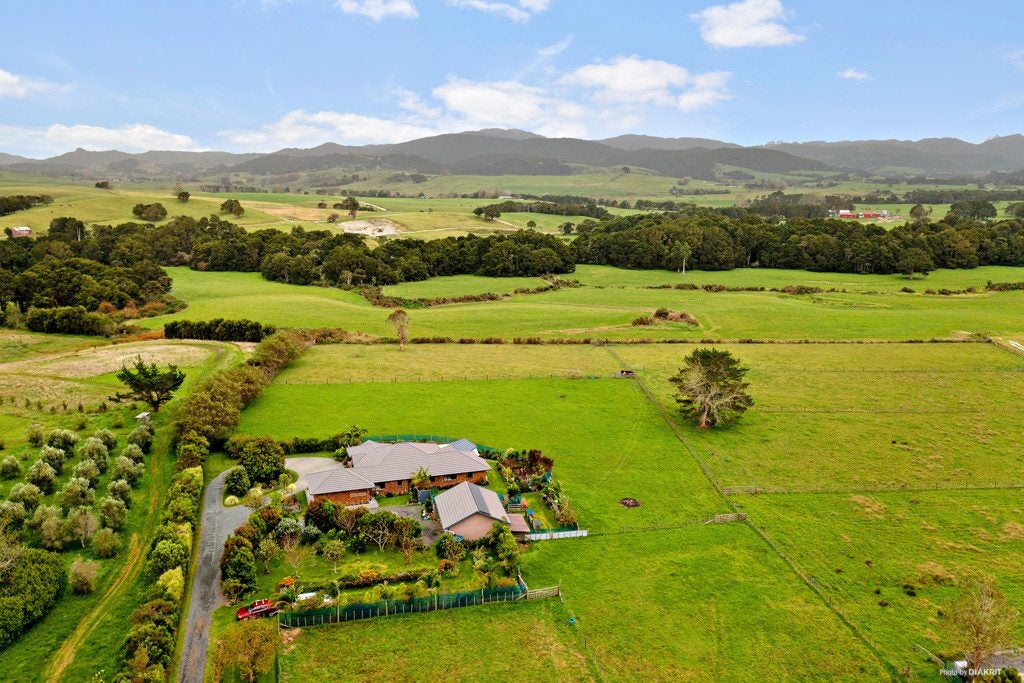 767C Kaiwaka-Mangawhai Road, Wellsford - Carousel 1