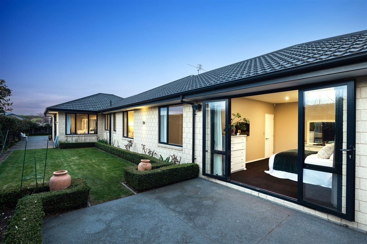 19 Northwater Drive, Northwood, Christchurch - Carousel 2
