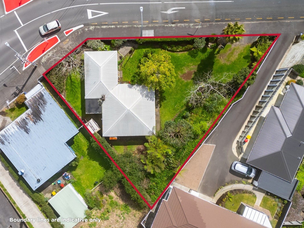 159 Tukapa Street, Westown, New Plymouth - Carousel 2