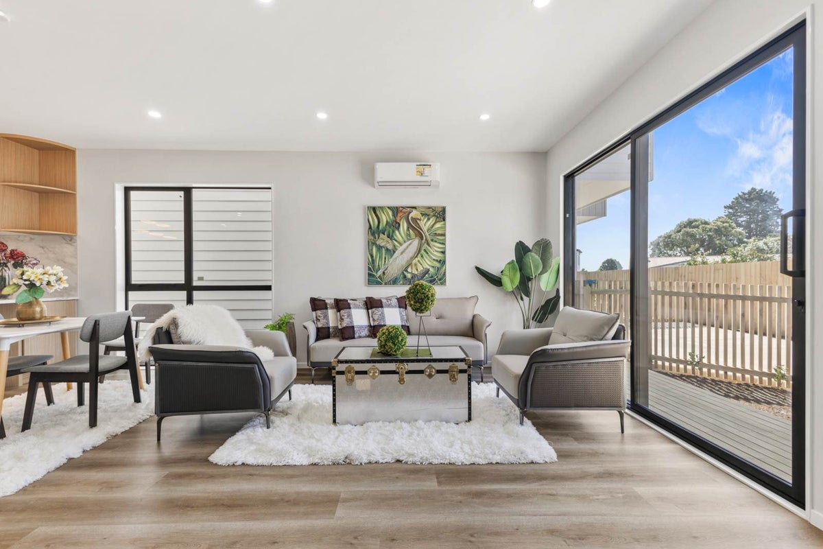 29 Smedley Street, Manurewa, Auckland - Carousel 2