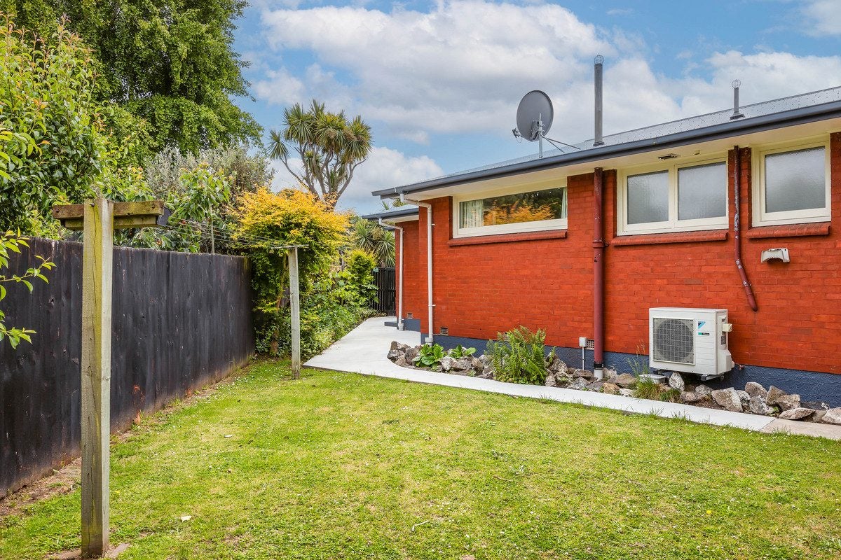 10 Clouston Street, Saint Martins, Christchurch - Carousel 11