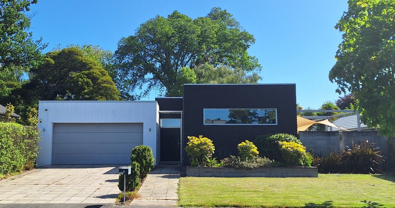 12 John Campbell Crescent, Hillmorton, Christchurch - Carousel 1