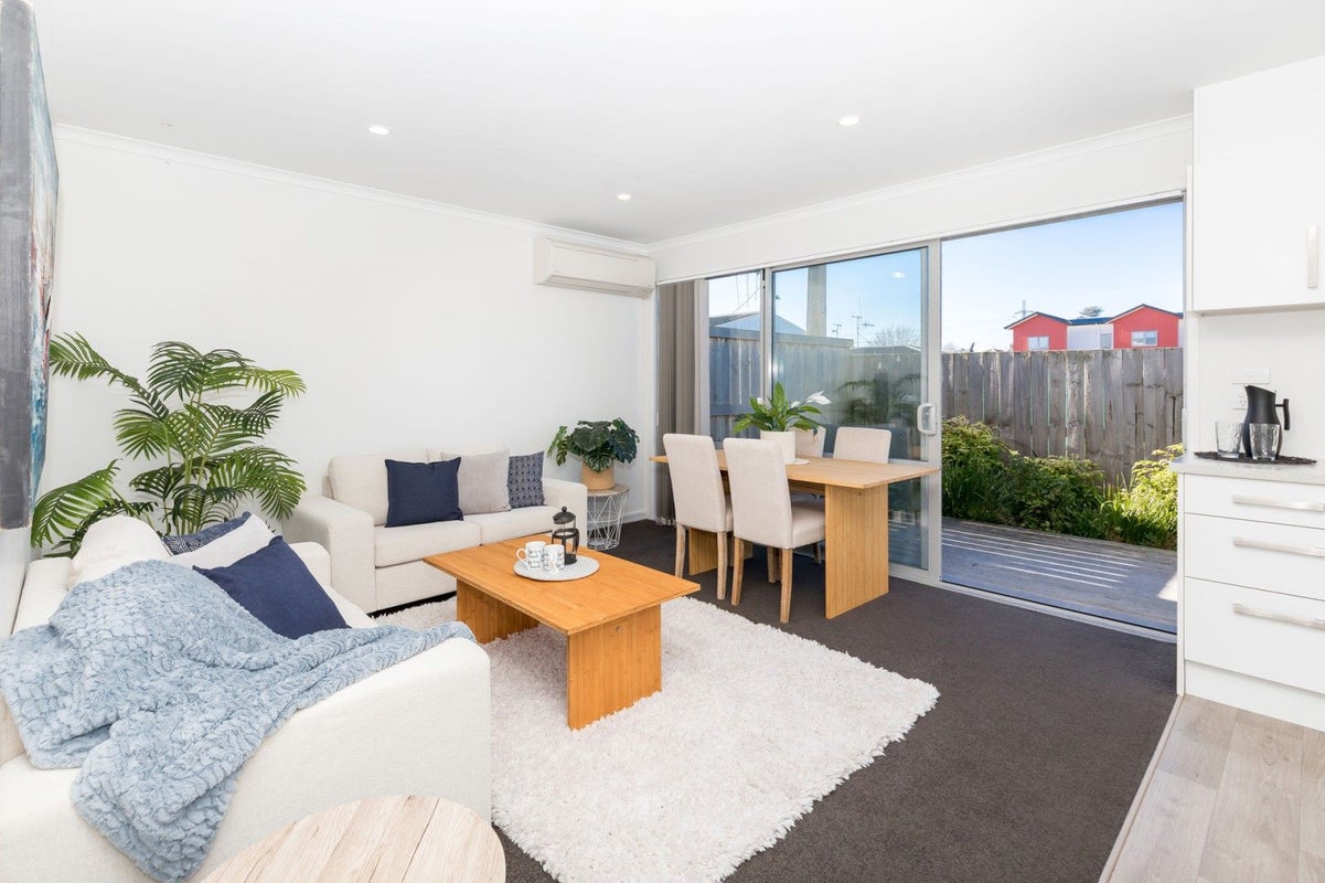 7/178 Old Farm Road, Hamilton East, Hamilton - Carousel 2