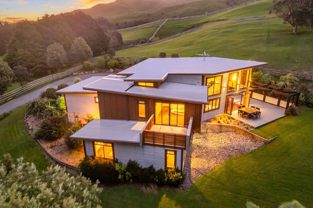 97 Coroglen Rise, Pukerua Bay, Porirua - Carousel 1