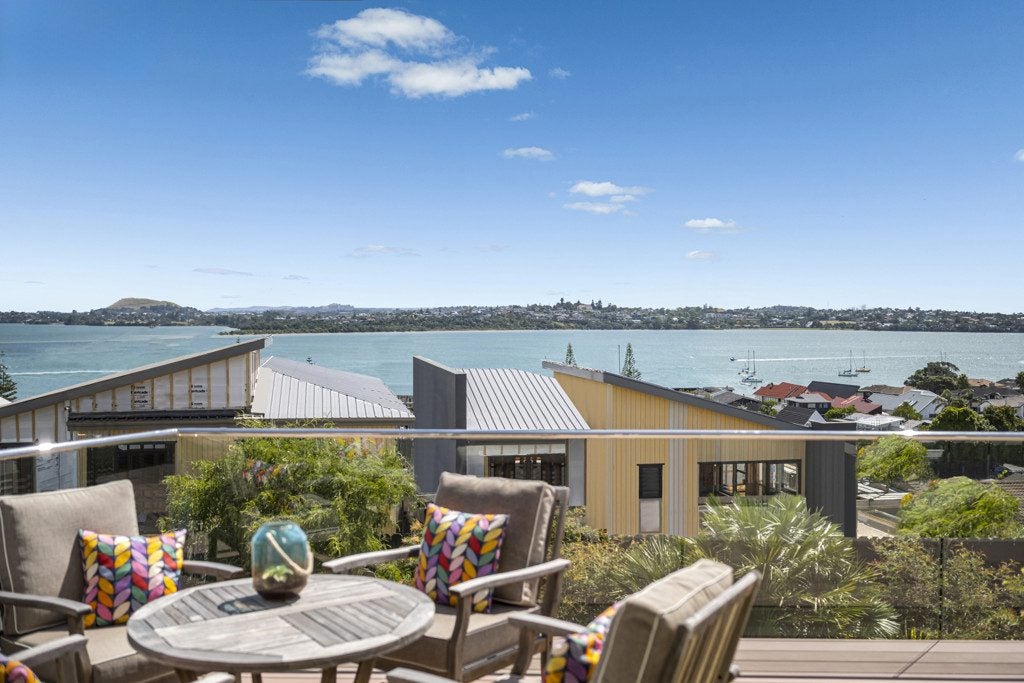 45 Waller Avenue, Bucklands Beach, Auckland - Carousel 2