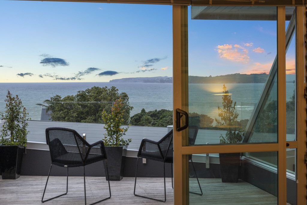 36A Glenelg Road, Red Beach, Whangaparaoa - Carousel 2