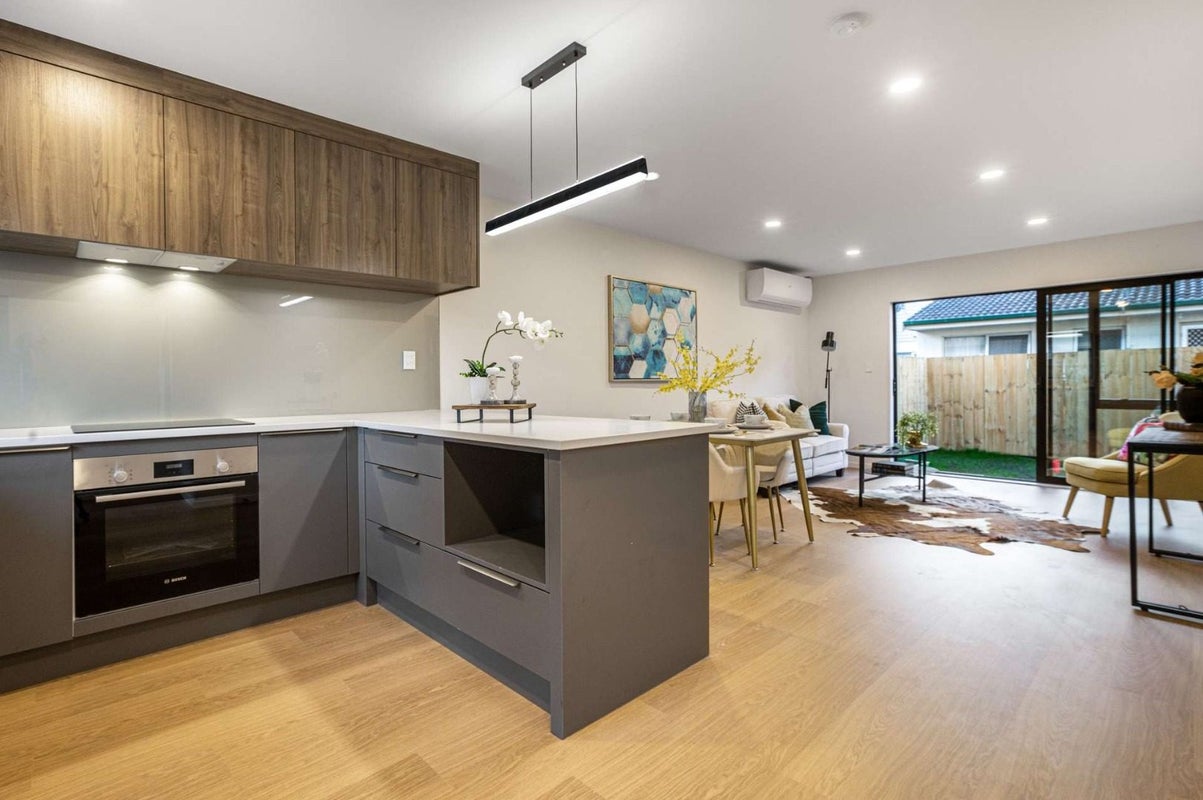 5/36 Edmonton Road, Henderson, Auckland - Carousel 2