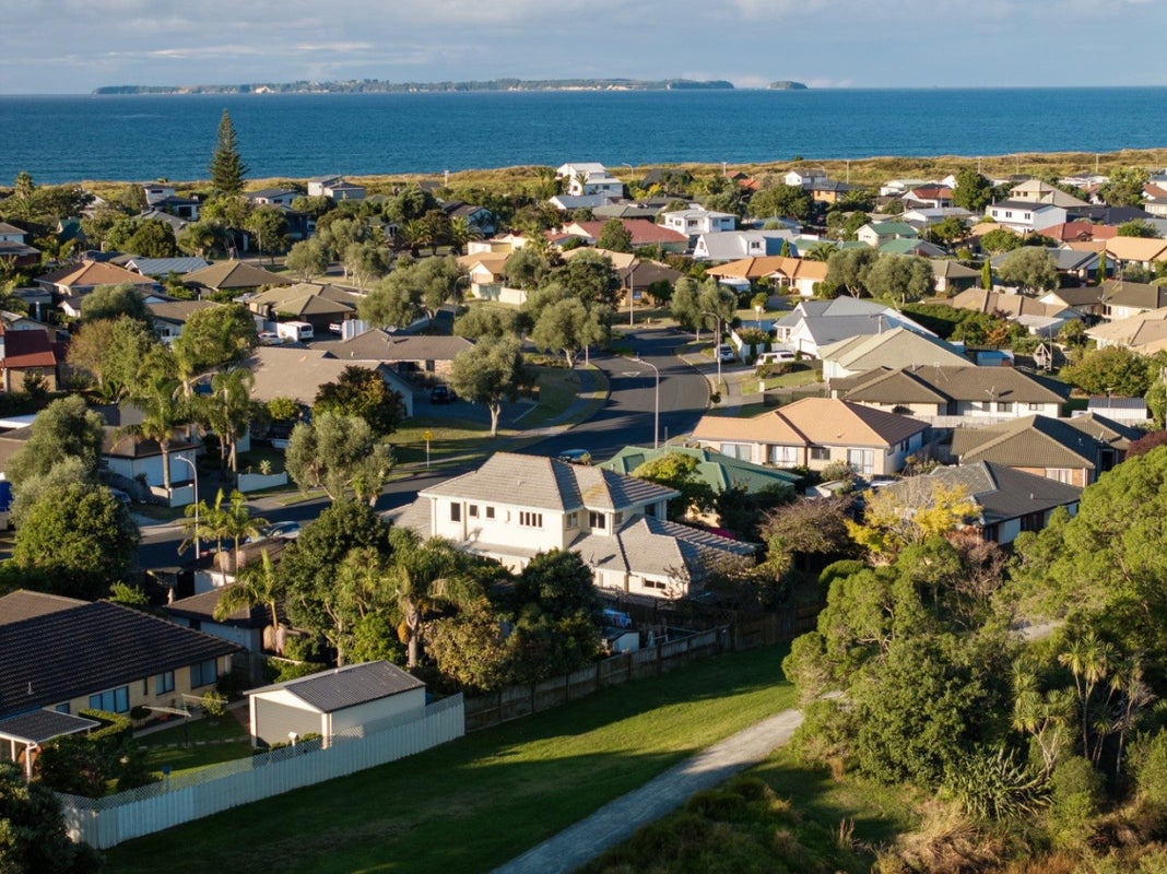 43 Longview Drive, Papamoa Beach, Papamoa - Carousel 2