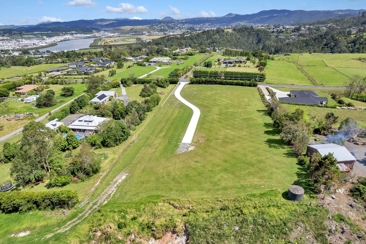62 Konini Street, Parahaki, Whangārei - Carousel 2