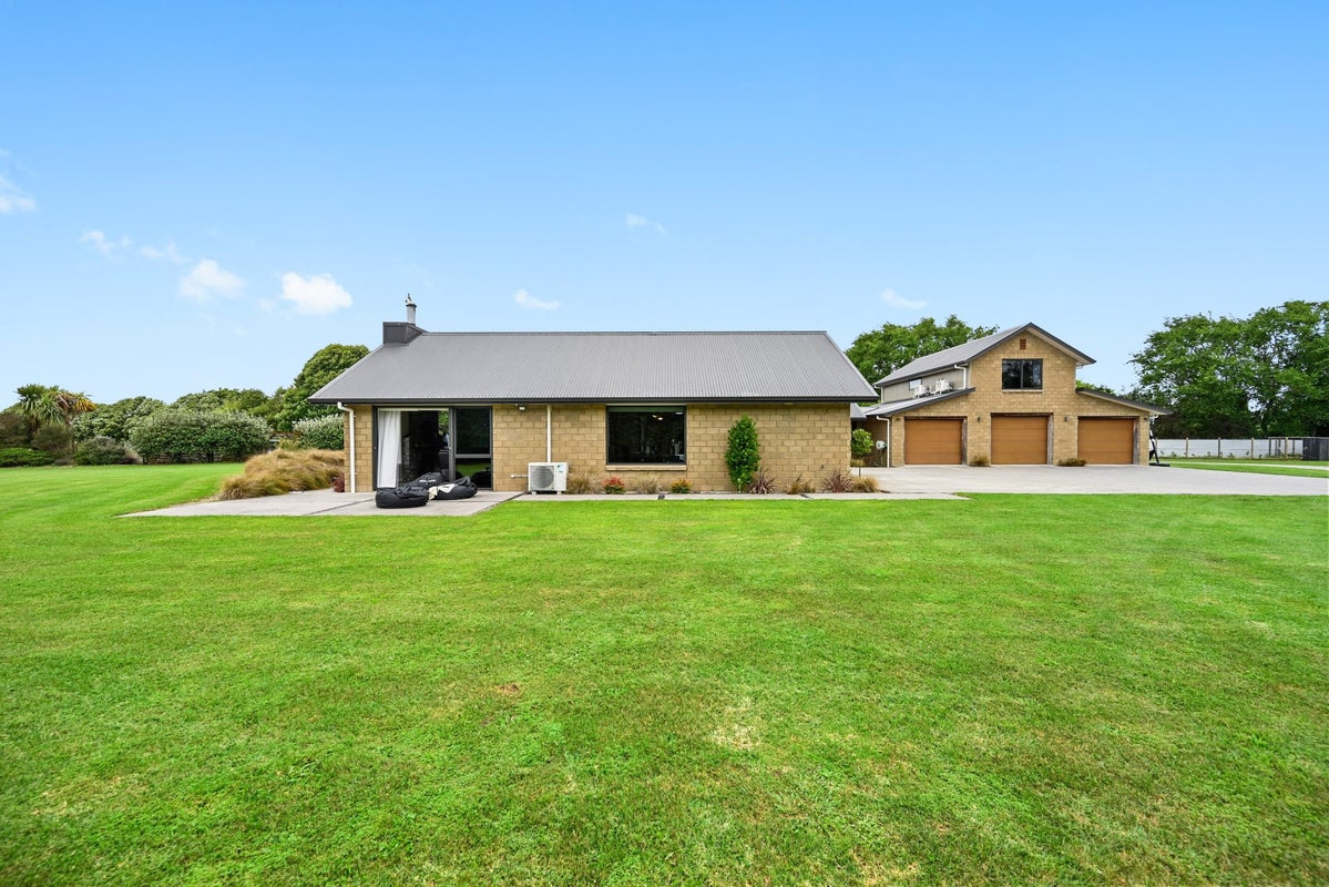 13 Speedy Road, Horsham Downs, Hamilton - Carousel 25