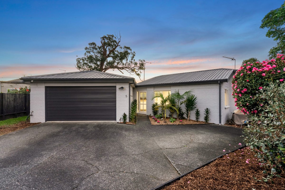 5 Bannings Way, Hobsonville, Auckland - Carousel 2