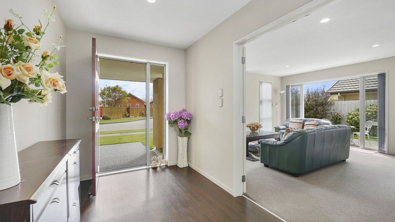 12 Moeraki Place, Hei Hei, Christchurch - Carousel 2